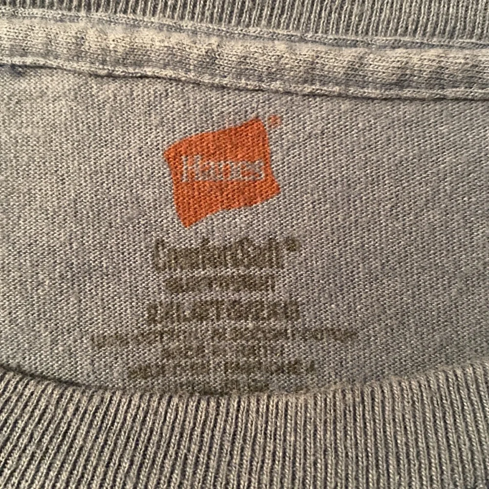 Hanes paw-print cotton tee, 2X - Picture 3 of 5